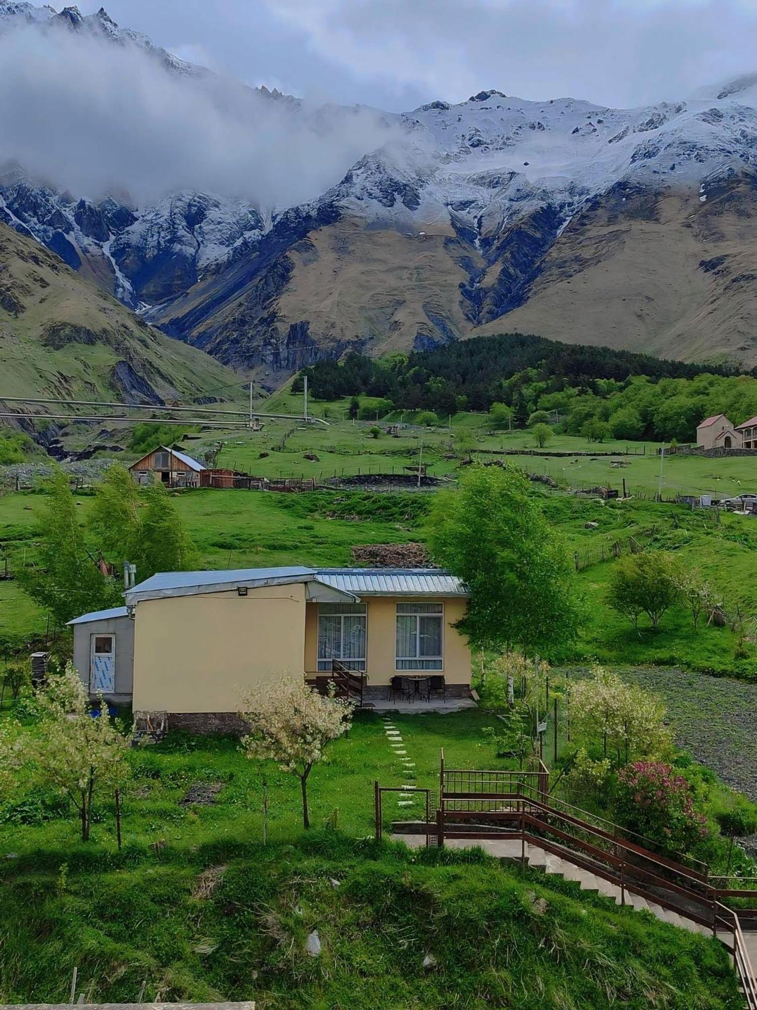 Mountain Kazbegi Apartment Экстерьер фото